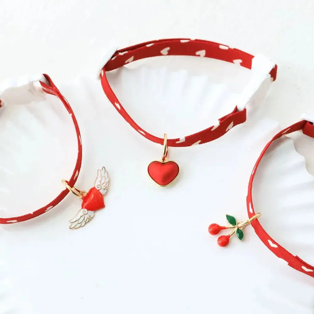 Halsband met Hartjes patroon & Bloem Hanger