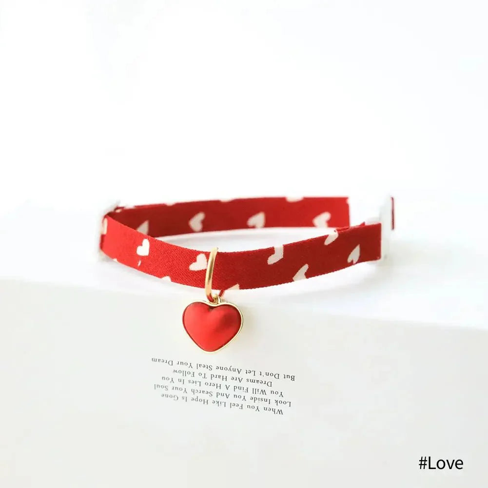 Halsband met Hartjes patroon & Bloem Hanger